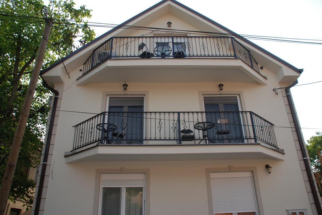 Apartments Idila Bela Crkva  Exterior foto